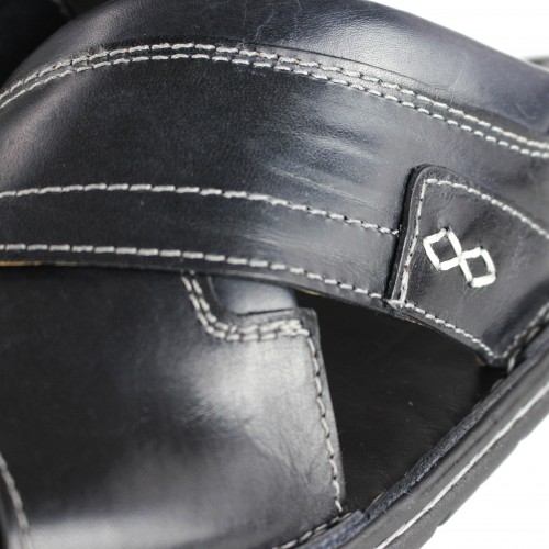 Sandalia de piel cruzada modelo JAMADA