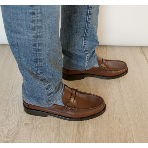 Mocasines negros de piel natural con antifaz TALLA PLUS