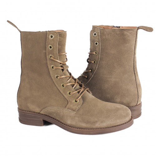 Botas estilo militar con...