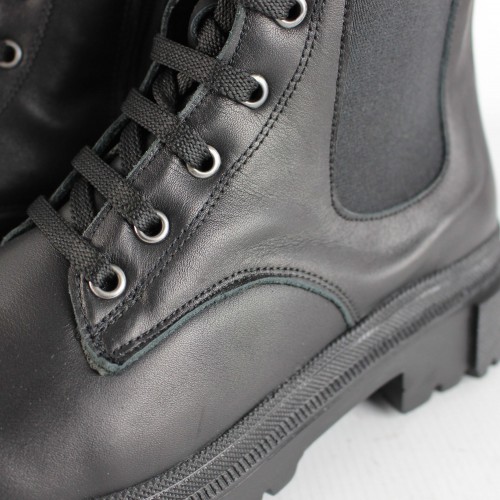 Botas estilo militar con cremallera y elástico BOMB