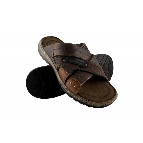 Sandalia de piel abierta...