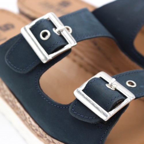 Sandalias con hebilla de piel modelo NONE