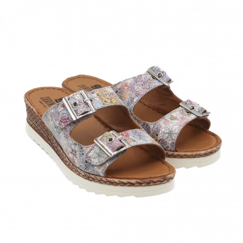 Sandalias con hebilla de piel modelo NONE