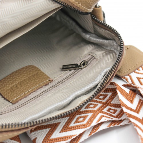 Bolso bandolera de piel con correa ancha 14'5x20x8 cm