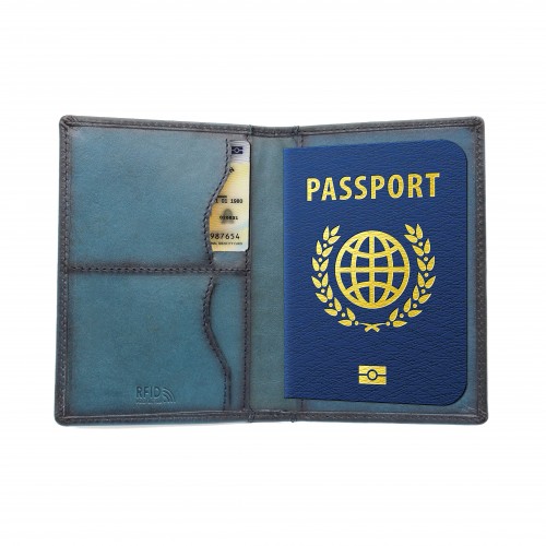 Funda pasaporte de piel multiespacio 14,5x10 cm OCEAN&APACHE