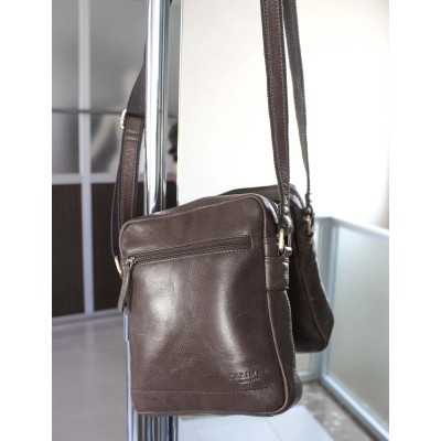 Bolso bandolera de piel modelo POKO 25x20x7 cm
