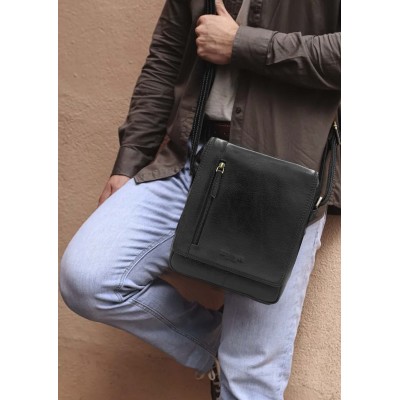 Bolso bandolera de piel modelo WAILER 26x20x6 cm