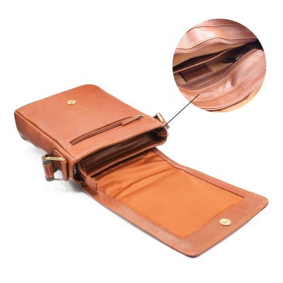 Bolso bandolera de piel modelo WAILER 26x20x6 cm