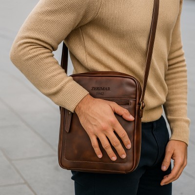 Bolso bandolera de piel modelo 21x25x6 cm GLOE