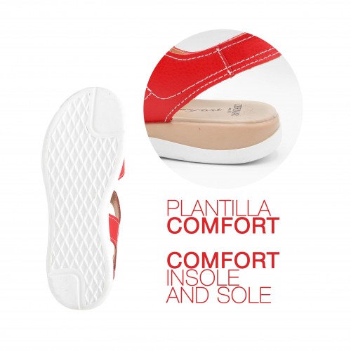 Sandalias planas de piel con velcro modelo BOBBE