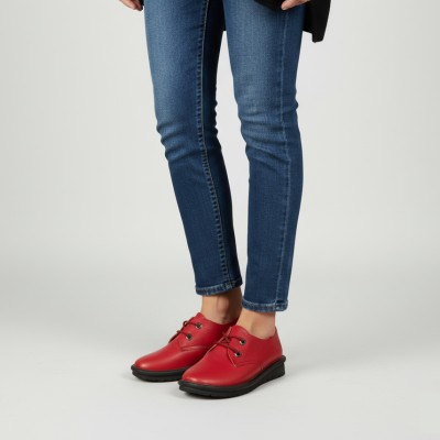 Zapatos de piel con cordones modelo ZOCO