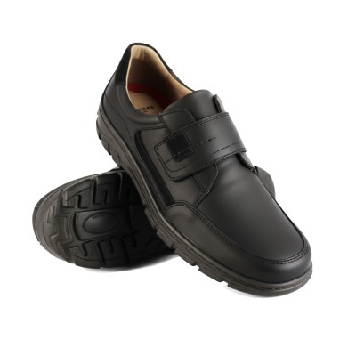 Zapato de cuero con cierre...