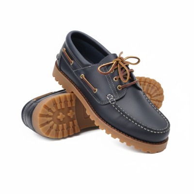Nauticos de piel cordones modelo BIPO