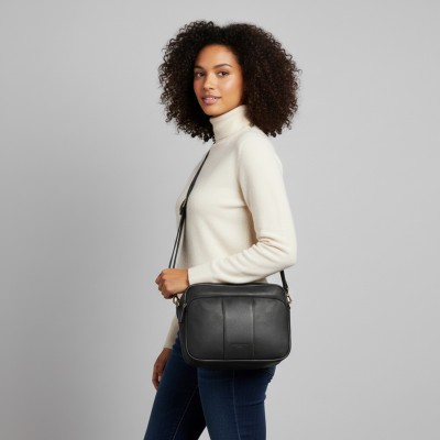 Bolso de piel bandolera 20x26x9 cm SUQUE