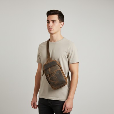 Bolso bandolera de piel modelo DUNN 25x14x7 cm