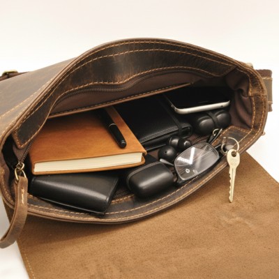 Bolso bandolera de piel modelo CAVAL 28x23x7 cm