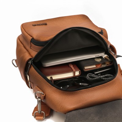 Mochila de piel natural 28x23x13 cm NORAK