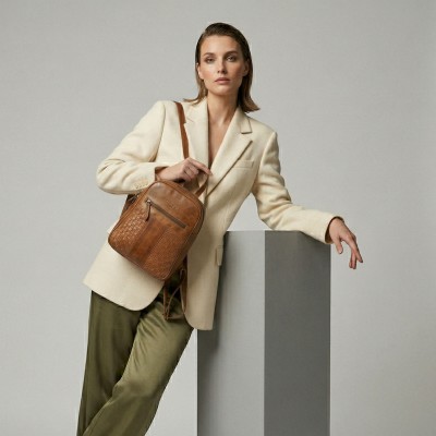 Mochila de piel natural 26x21x7 cm STILL