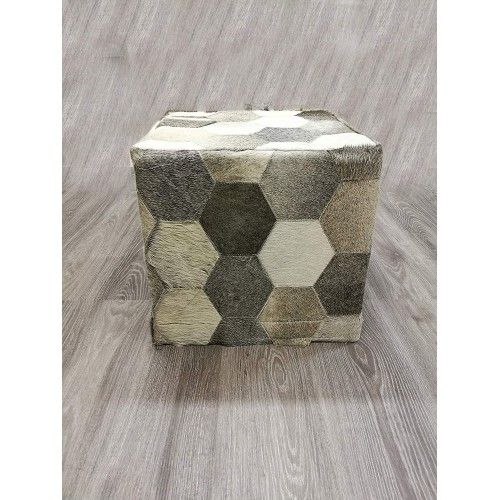 Taburete Puff tapizado con piel natural de vaca 45x45x45 cm Zerimar - 1